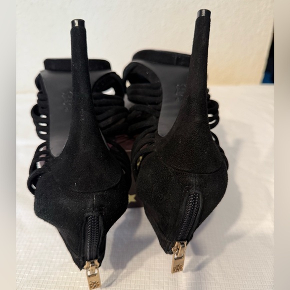 Tory Burch Black Heels Strappy Design ALL LEATHER Good Condition Offers Welcome - Picture 12 of 16